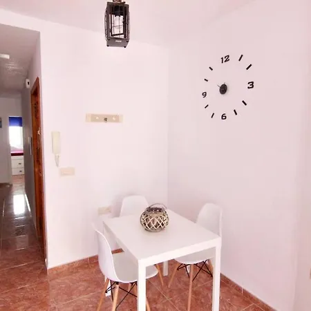 Precioso Piso Soleado, Con Vistas A Monumento. Wfi Apartment